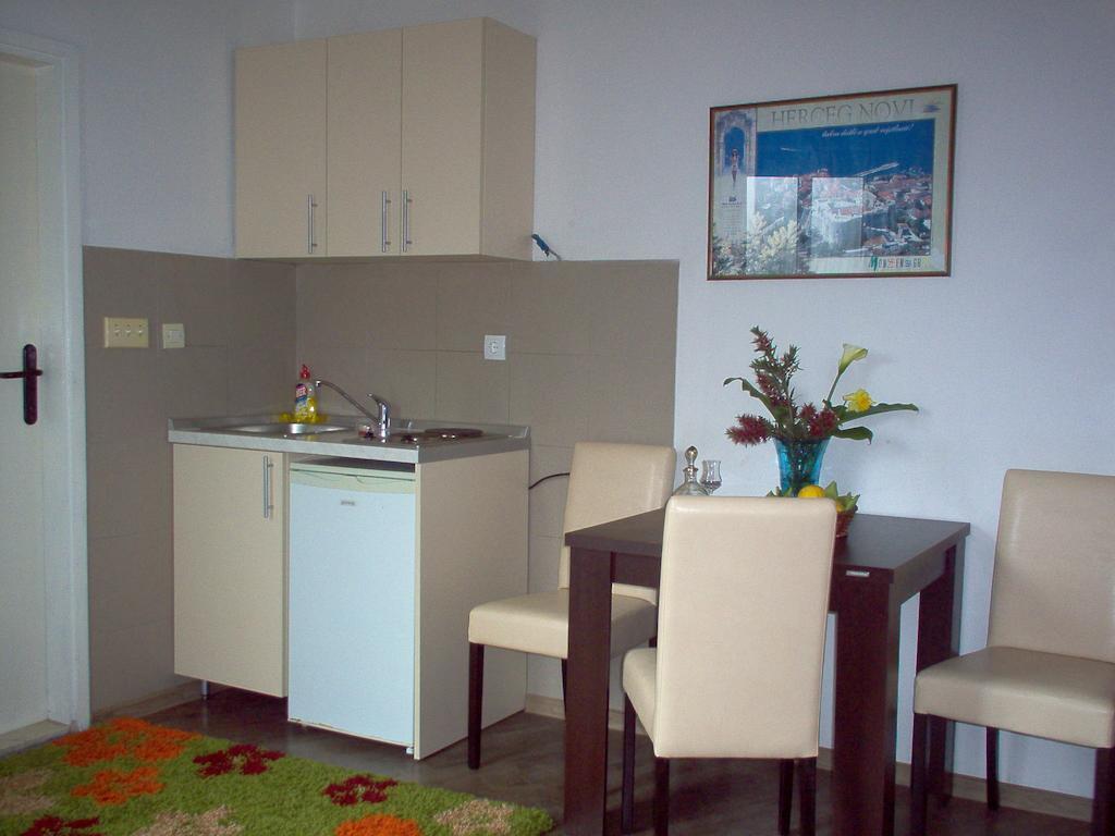Apartments Jadran Herceg Novi Quarto foto